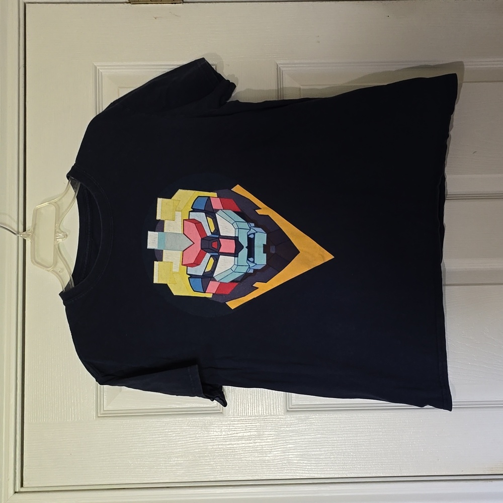 LVL UP+ Voltron T-shirt - Mens Size Large